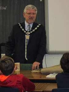 Richmond Hill mayor speaks to St. Anne students about the role of government