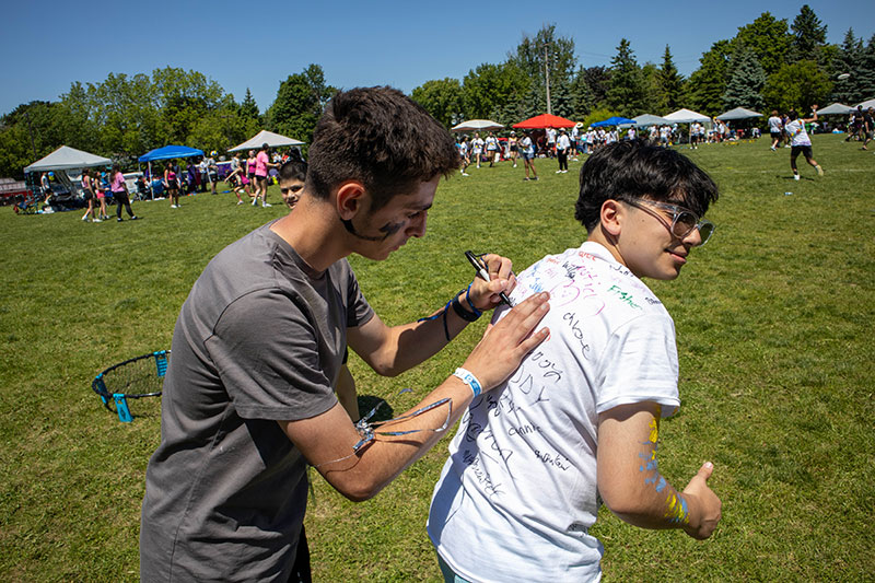Sacred Heart CHS Shows Its Spirit by Helping Those with Cancer